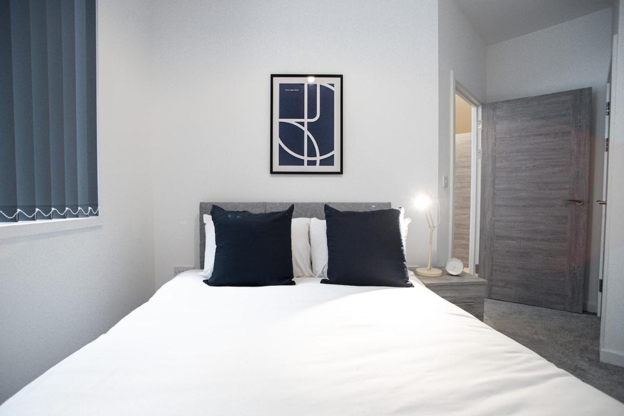Two Bedroom - Central Peterborough Apartment - Bayard Apartments Exteriér fotografie